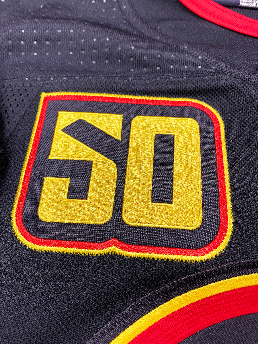 Vancouver Canucks on X: An extra black skate jersey night? Oh me, oh my!  ⚫️🔴🤩   / X