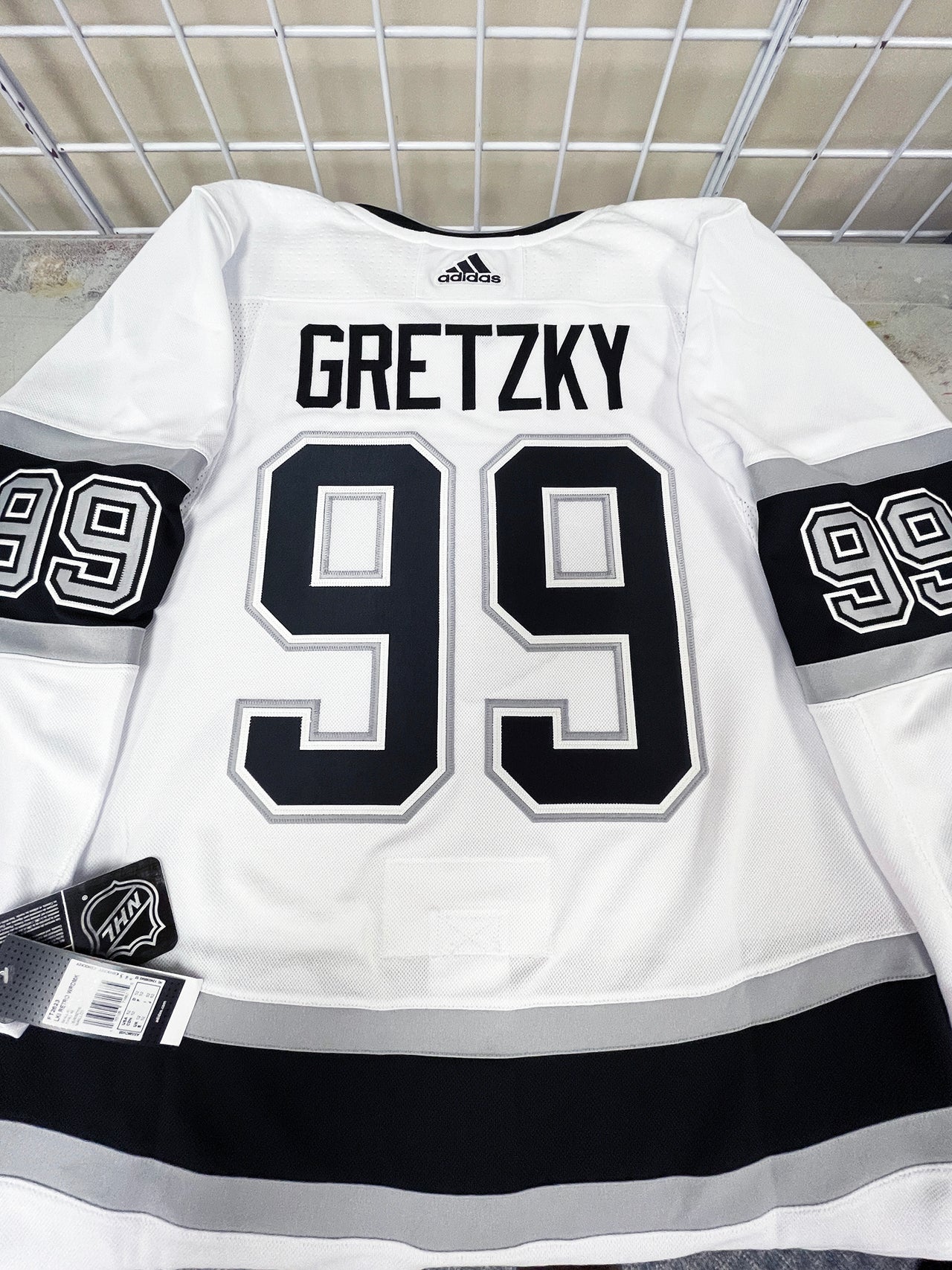 ANY NAME AND NUMBER LOS ANGELES KINGS RETRO LEGENDS AUTHENTIC ADIDAS NHL JERSEY (AEROREADY MODEL)