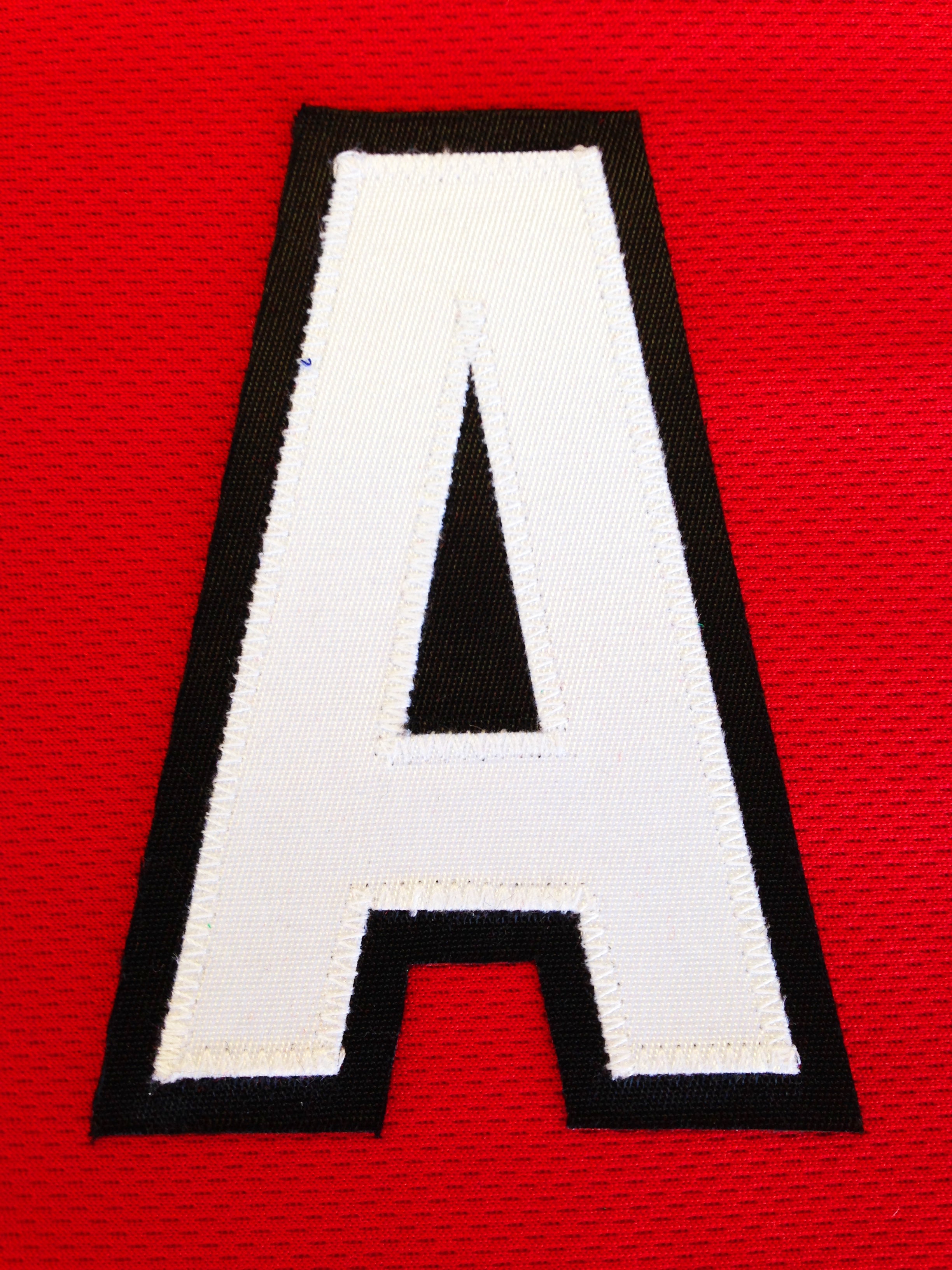 ALTERNATE A OFFICIAL PATCH FOR CHICAGO BLACKHAWKS REVERSE RETRO 2 JE –  Hockey Authentic