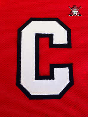 CAPTAIN "C" OFFICIAL PATCH FOR CHICAGO BLACKHAWKS RED JERSEY - Hockey Authentic