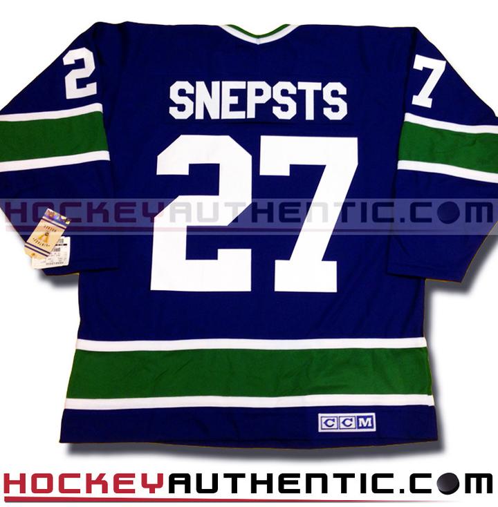 VANCOUVER CANUCKS 1980's CCM Vintage Home Jersey Customized Any Name &  Number(s) - Custom Throwback Jerseys